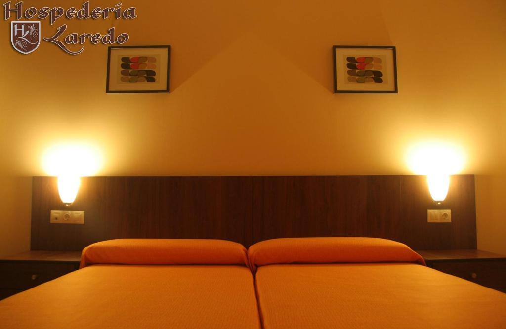 Hotel Hospederia Laredo La Carlota Habitación foto