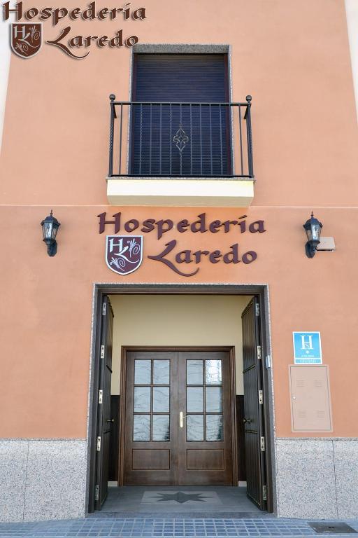 Hotel Hospederia Laredo La Carlota Exterior foto