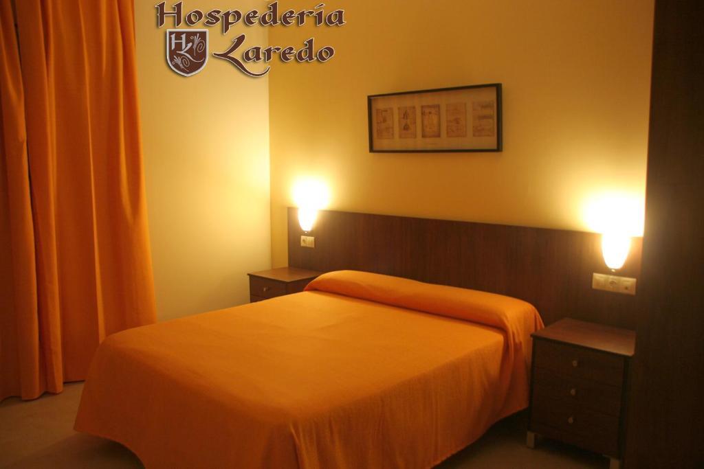 Hotel Hospederia Laredo La Carlota Habitación foto